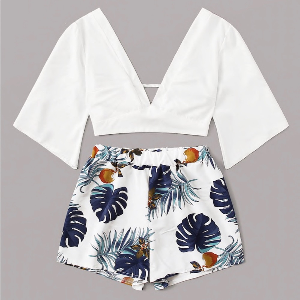 Two piece set